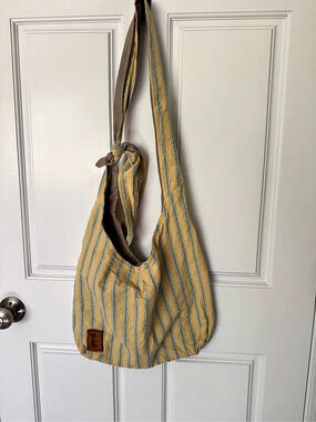 New Hope Girls Shoulder Hobo Bag Striped Yellow & Blue